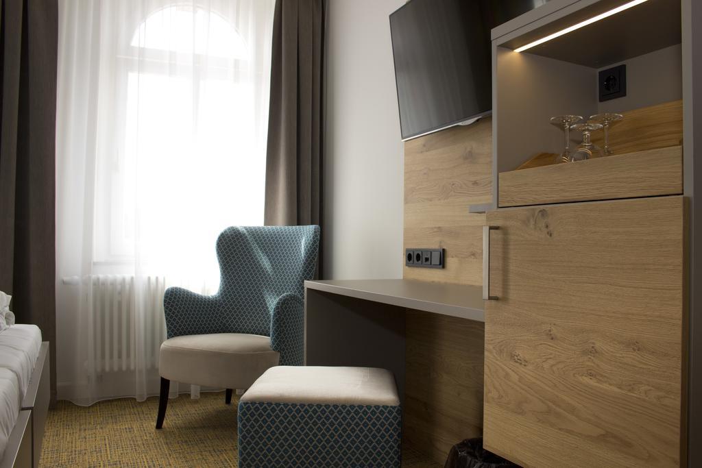 Hotel Ross Meißen Kamer foto